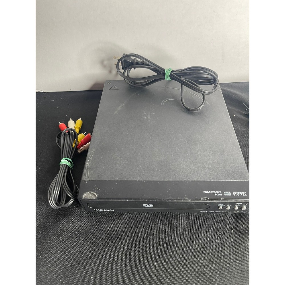 Magnavox DP100MW8B A DVD Player Black Progressive Scan Dolby‎ Digital 2009